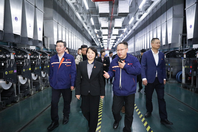 Ư��4����