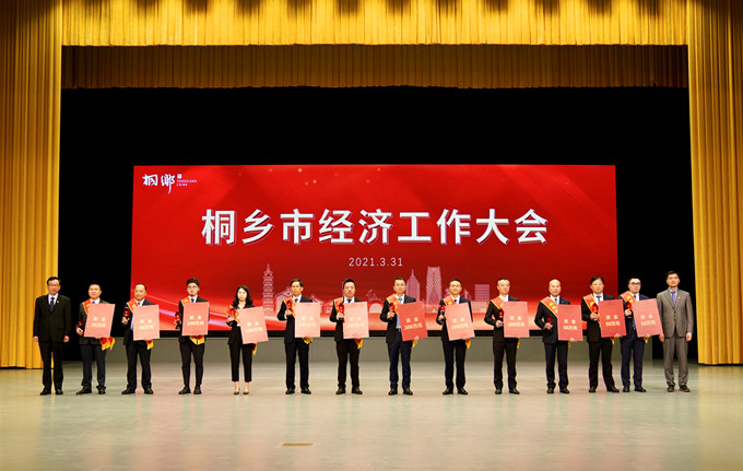 Ư��4����