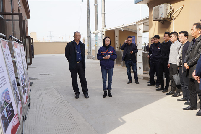 Ư��4����