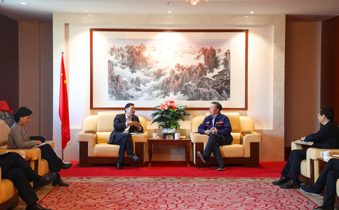 Ư��4����