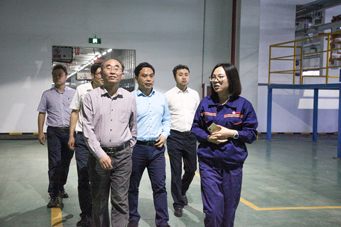 Ư��4����