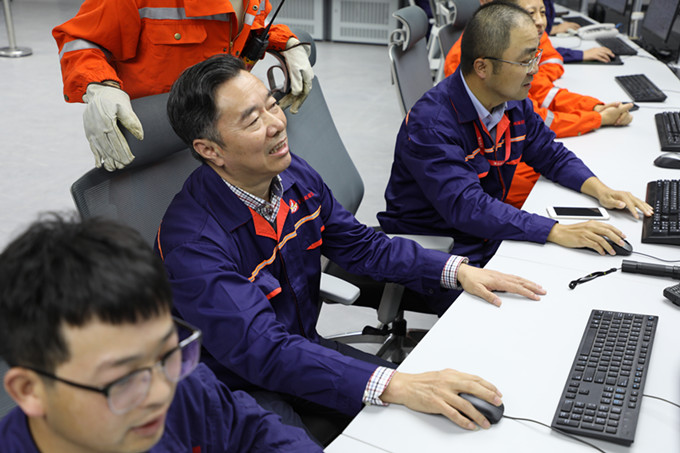 Ư��4����