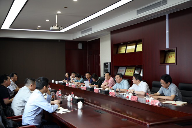 Ư��4����