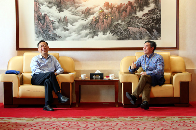 Ư��4����