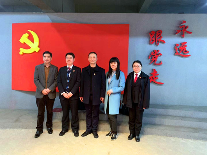 Ư��4����