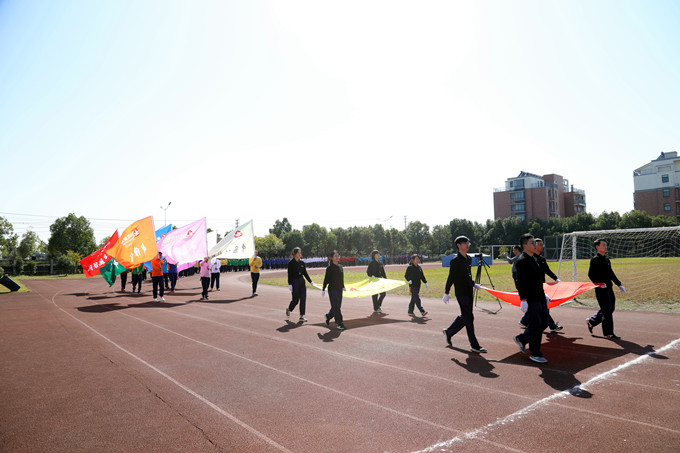 Ư��4����