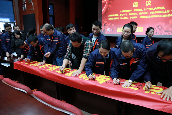 Ư��4����