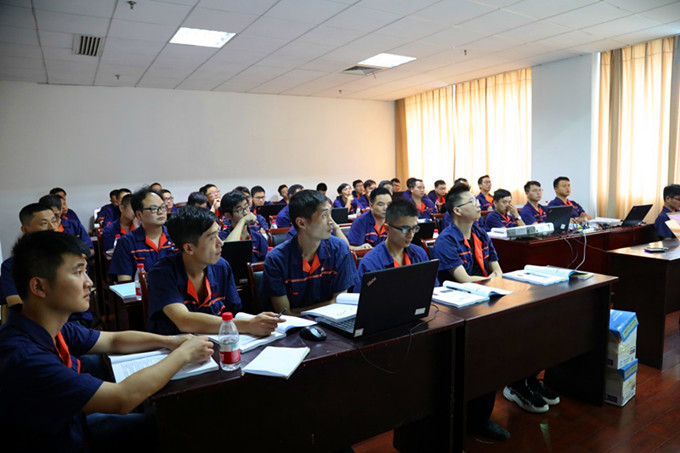 Ư��4����