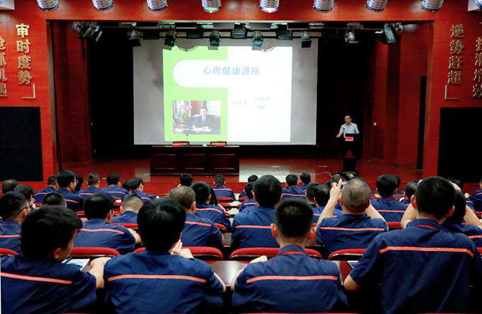 Ư��4����