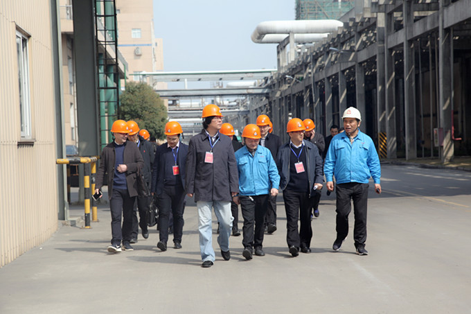 Ư��4����