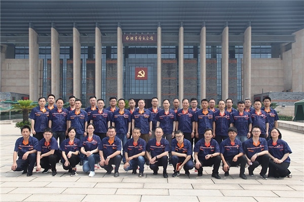 ��Ա�ɲ������Ϻ����������